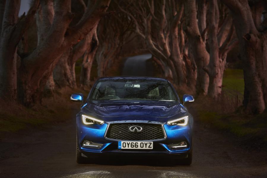  Infiniti Q60 2.0t 2016 года  (UK) (фото 10 из 10)